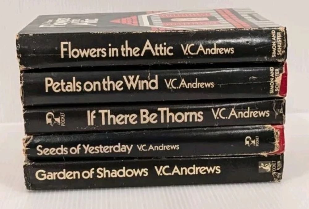 Garden of Shadows - V. C. Andrews (Simon & Schuster (Pocket Books) - Hardcover) book collectible [Barcode 9780671682910] - Main Image 2