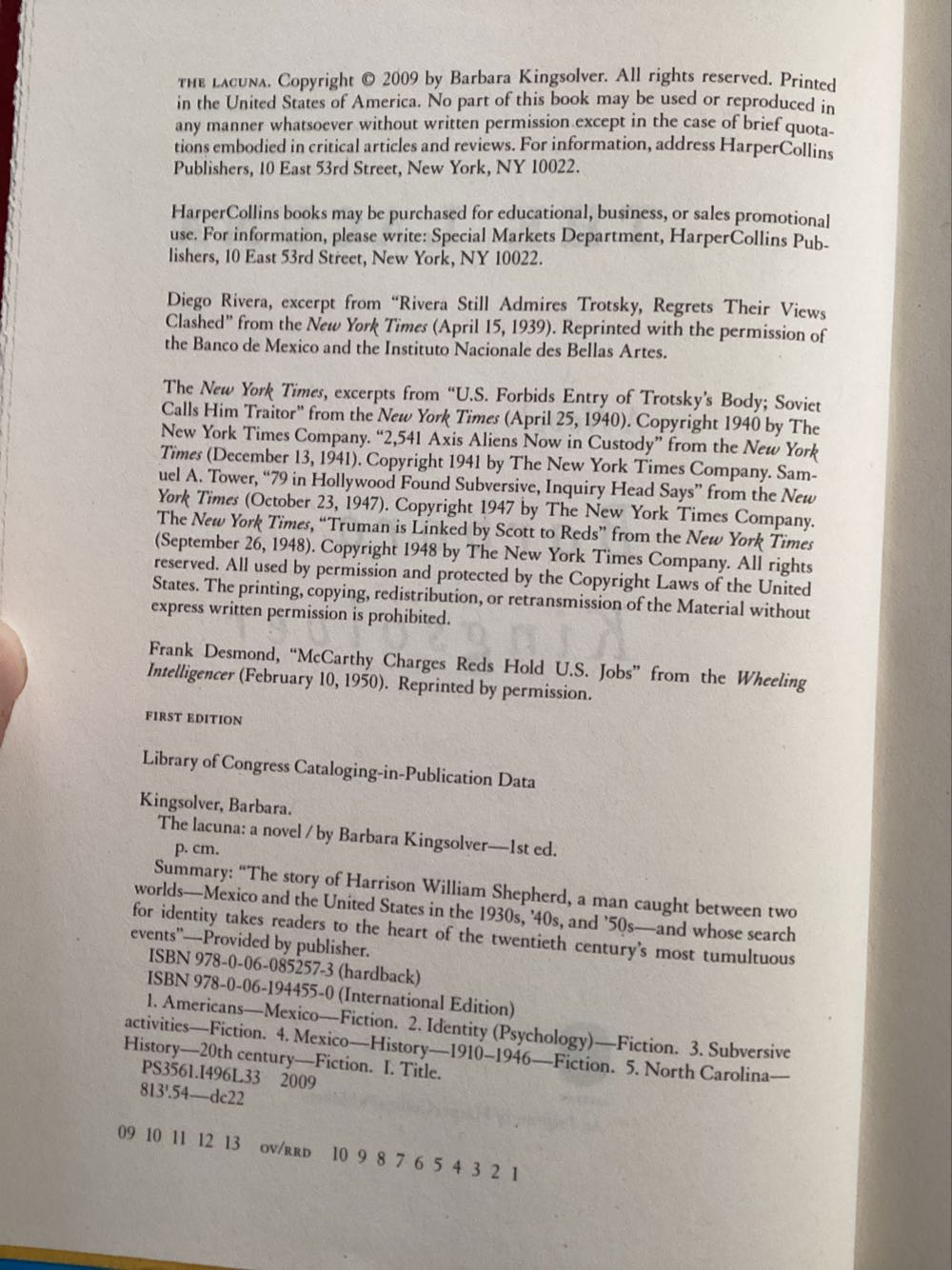 The Lacuna - Barbara Kingsolver (HarperCollins Publishers - Paperback) book collectible [Barcode 9780060852573] - Main Image 2