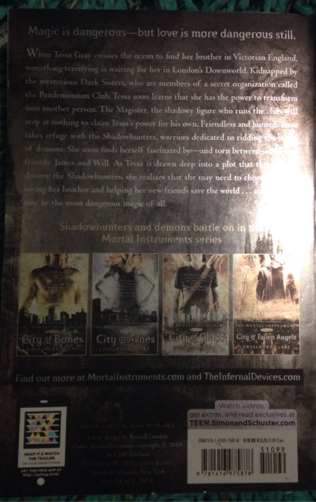 Clockwork Angel  book collectible - Main Image 2