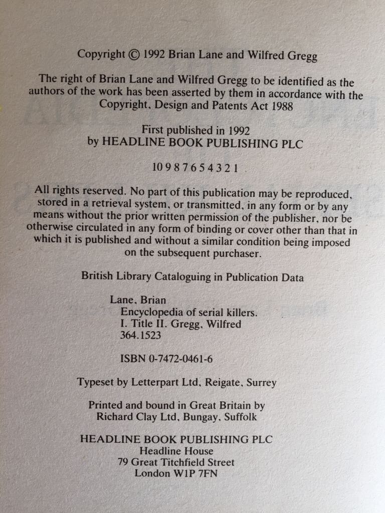 The Encyclopedia Of Serial Killers  (Headline - Hardcover) book collectible [Barcode 9780747204619] - Main Image 2