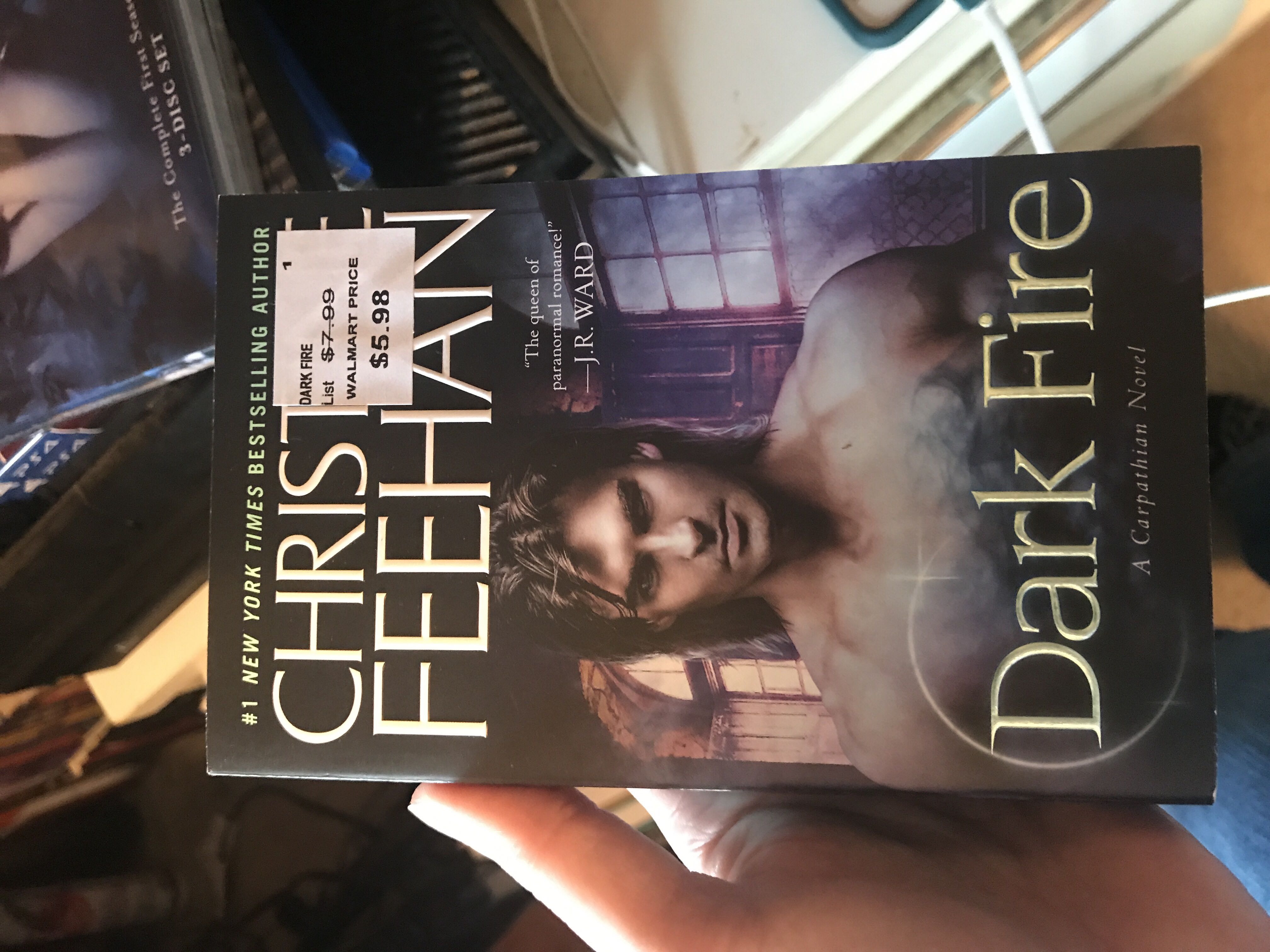 Dark Desire - Christine Feehan (- Paperback) book collectible [Barcode 071145006998] - Main Image 2