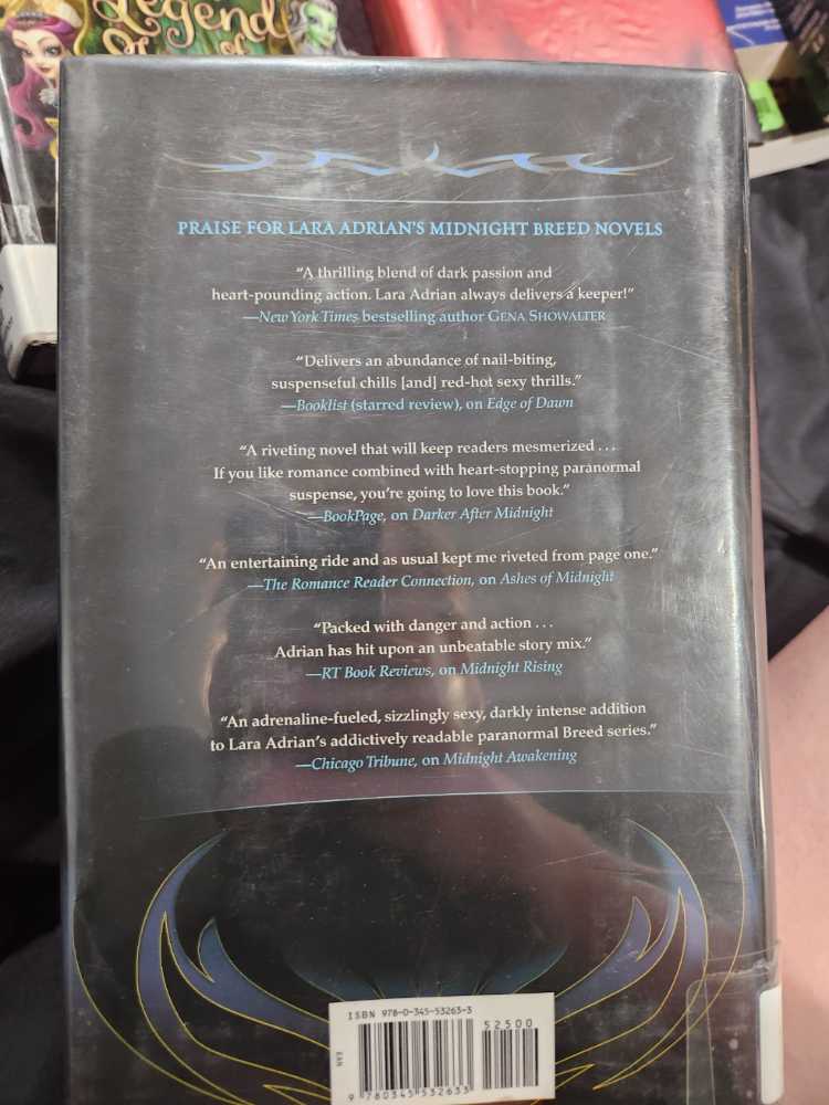 Crave The Night - Lara Adrian (Delacorte Press - eBook) book collectible [Barcode 9780345532633] - Main Image 2