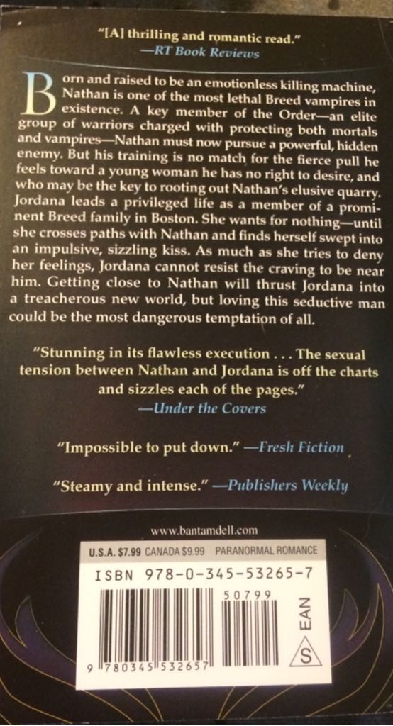 Crave The Night - Lara Adrian (Random House Publishing Group - Paperback) book collectible [Barcode 9780345532657] - Main Image 2