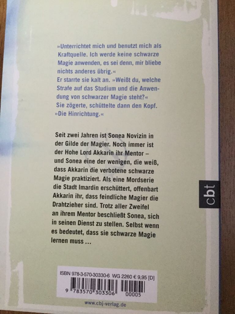 Die Meisterin - Trudi Canavan book collectible [Barcode 9783570303306] - Main Image 2