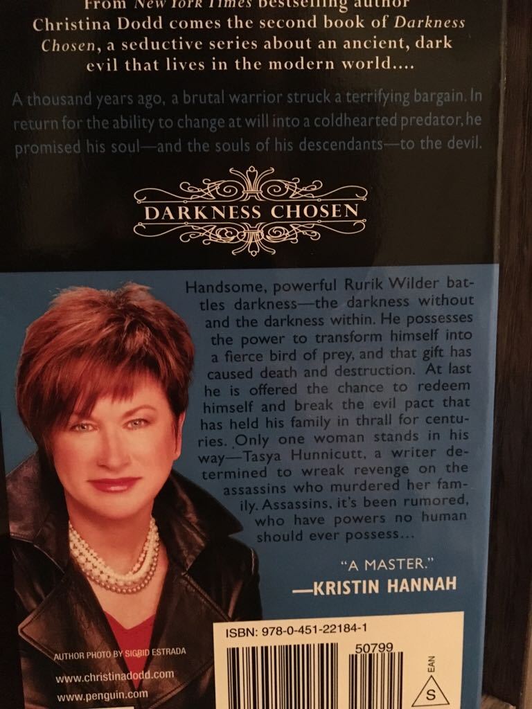 Touch of Darkness - Christina Dodd (Signet - Paperback) book collectible [Barcode 9780451221841] - Main Image 2