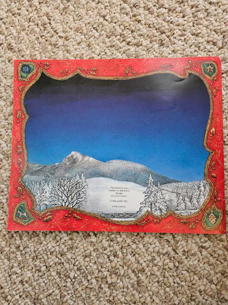 The Night Before Christmas - Jan Brett (Putnam Publishing Group - Paperback) book collectible [Barcode 9780399251931] - Main Image 2