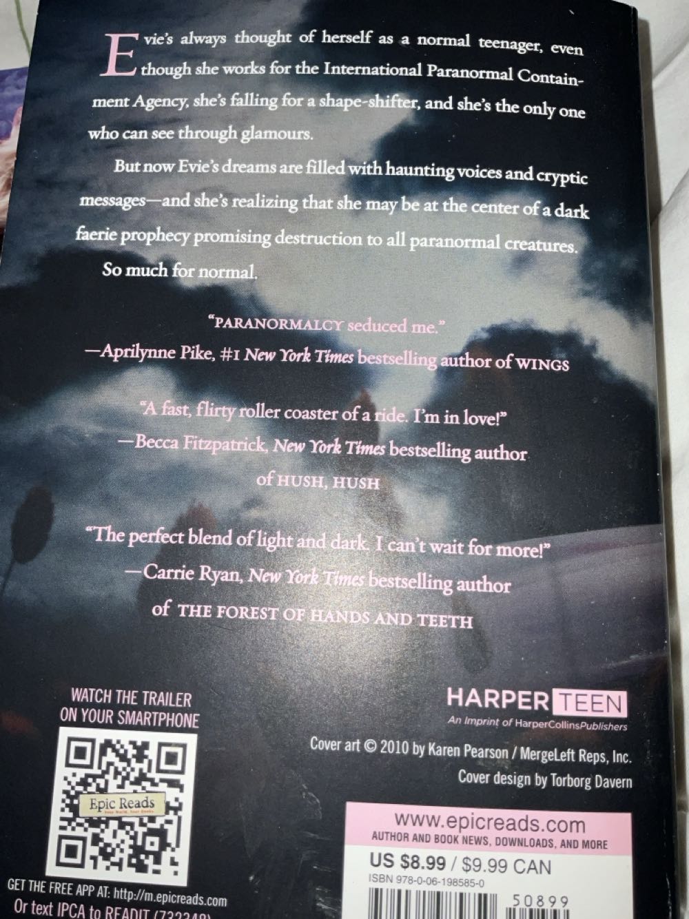 Paranormalcy - Kiersten White (Gummerus - Hardcover) book collectible [Barcode 9780061985850] - Main Image 2