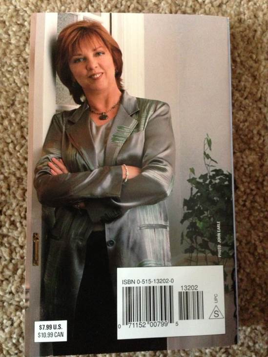 Heaven And Earth - Nora Roberts (Jove Fiction - Mass Market Paperback) book collectible [Barcode 9780515132021] - Main Image 2