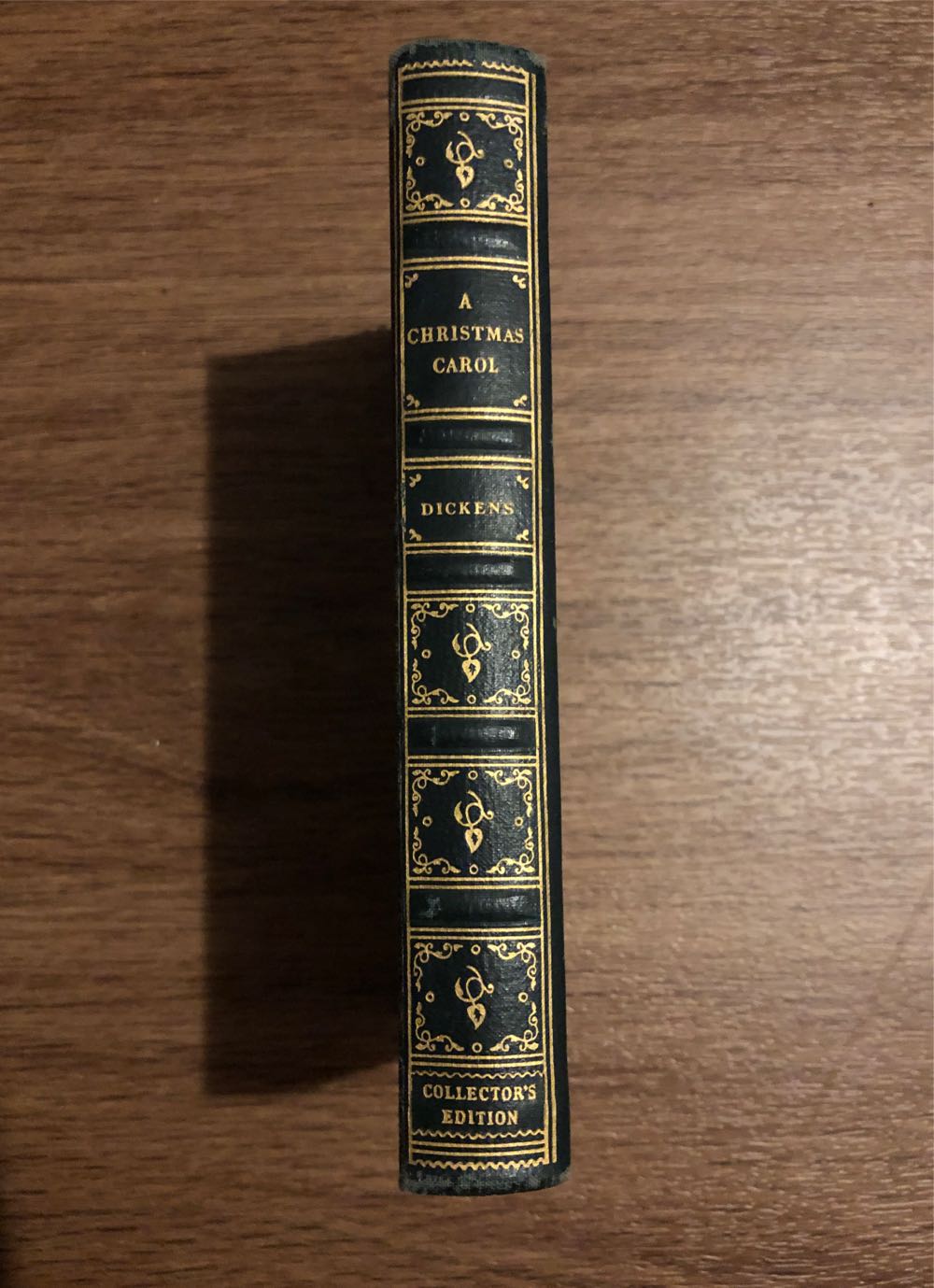 A Christmas Carol - Charles Dickens (Pocket Books Inc New York - Hardcover) book collectible [Barcode 9780762412990] - Main Image 3