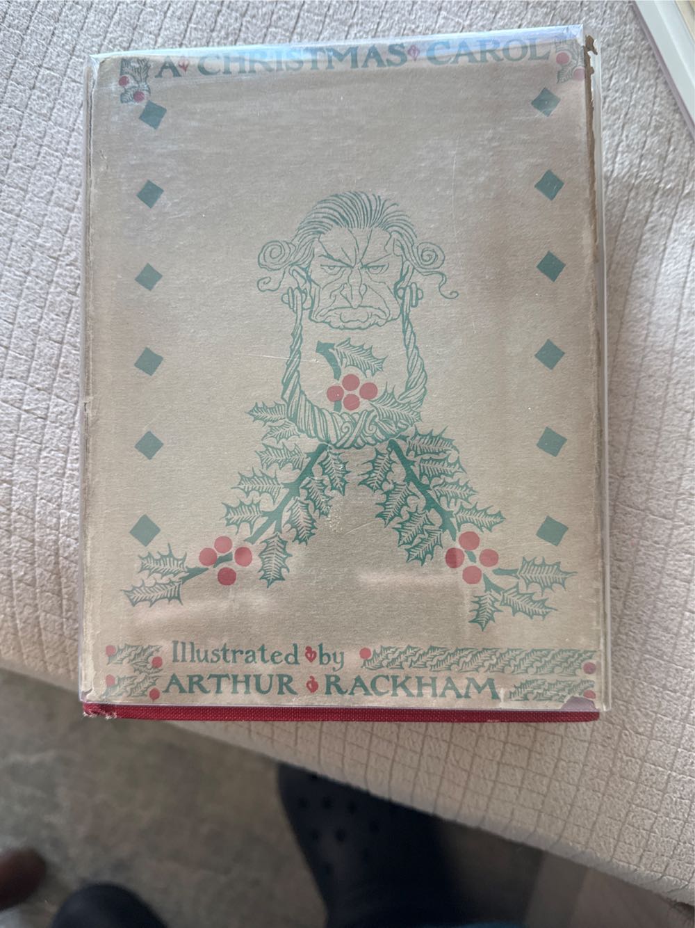 A Christmas Carol - Charles Dickens (J. G. Ferguson Publishing Company - Hardcover) book collectible [Barcode 9781936830886] - Main Image 3