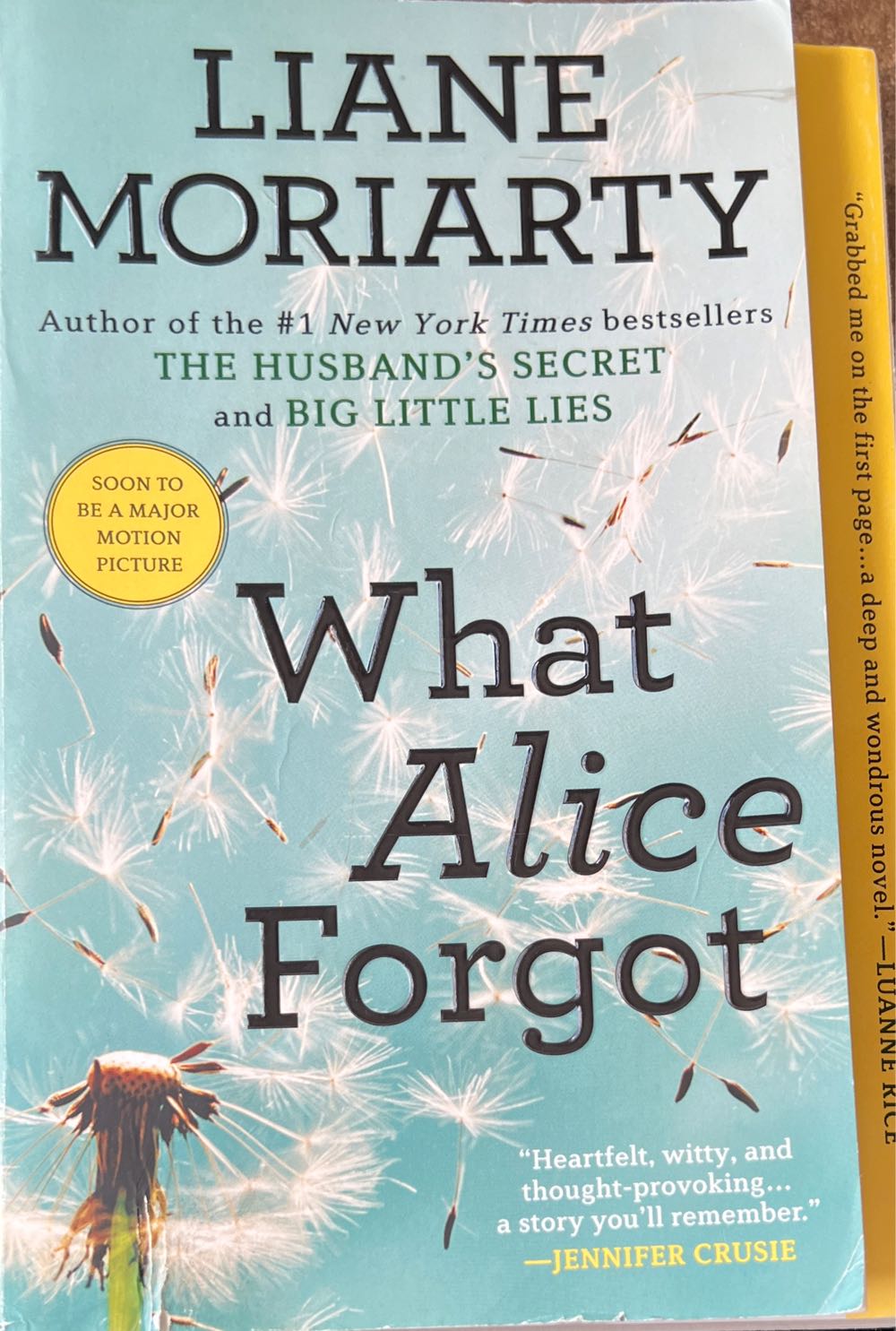 What Alice Forgot - Liane Moriarty (Berkley Trade - Paperback) book collectible [Barcode 9780425247440] - Main Image 4