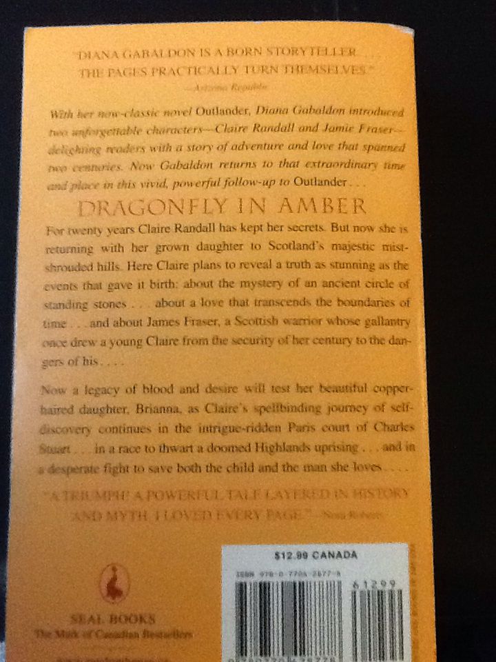 Dragonfly in Amber✔️ - Diana Gabaldon (Doubleday Canada, Limited - Paperback) book collectible [Barcode 9780770428778] - Main Image 2