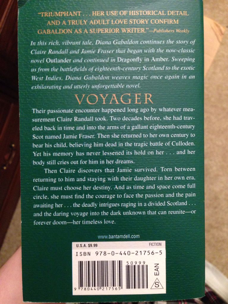 Voyager - Diana Gabaldon (Dell Fiction - Paperback) book collectible [Barcode 9780440217565] - Main Image 2