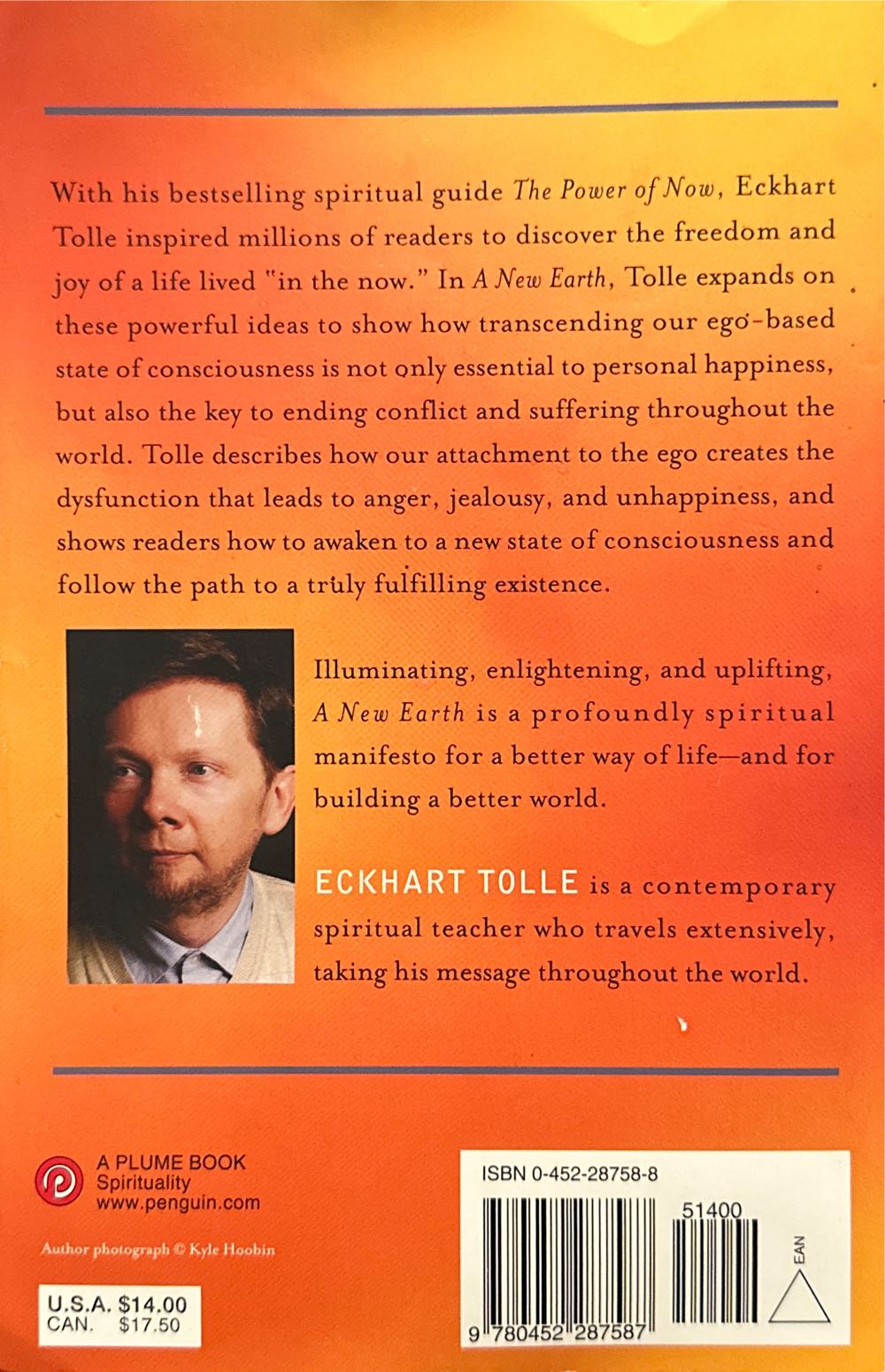 New Earth, A - Eckhart Tolle (Plume - Paperback) book collectible [Barcode 9780452287587] - Main Image 2
