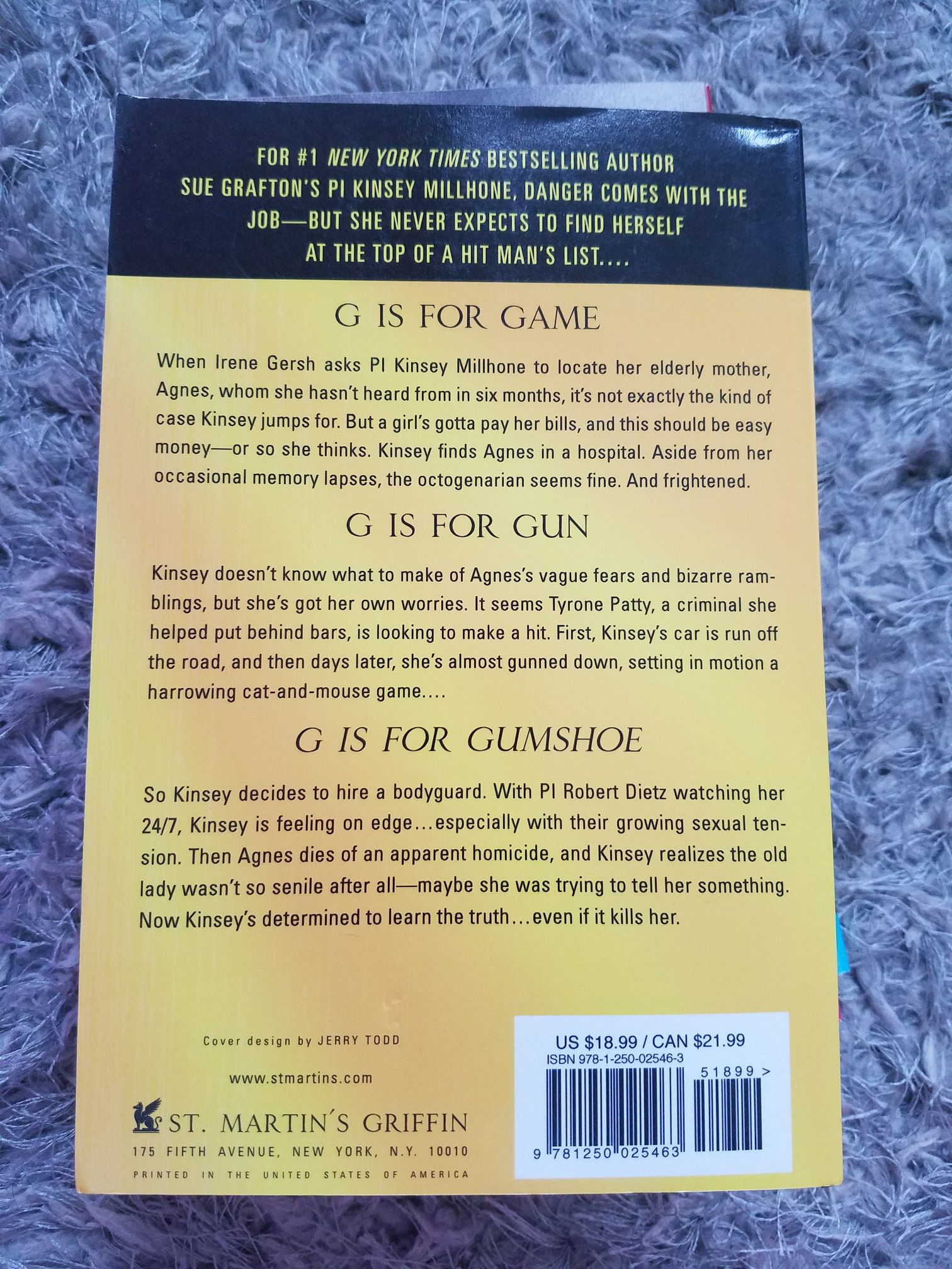 "G” Is For Gumshoe  (St Martins Griffin - Trade Paperback) book collectible [Barcode 0449219364] - Main Image 2