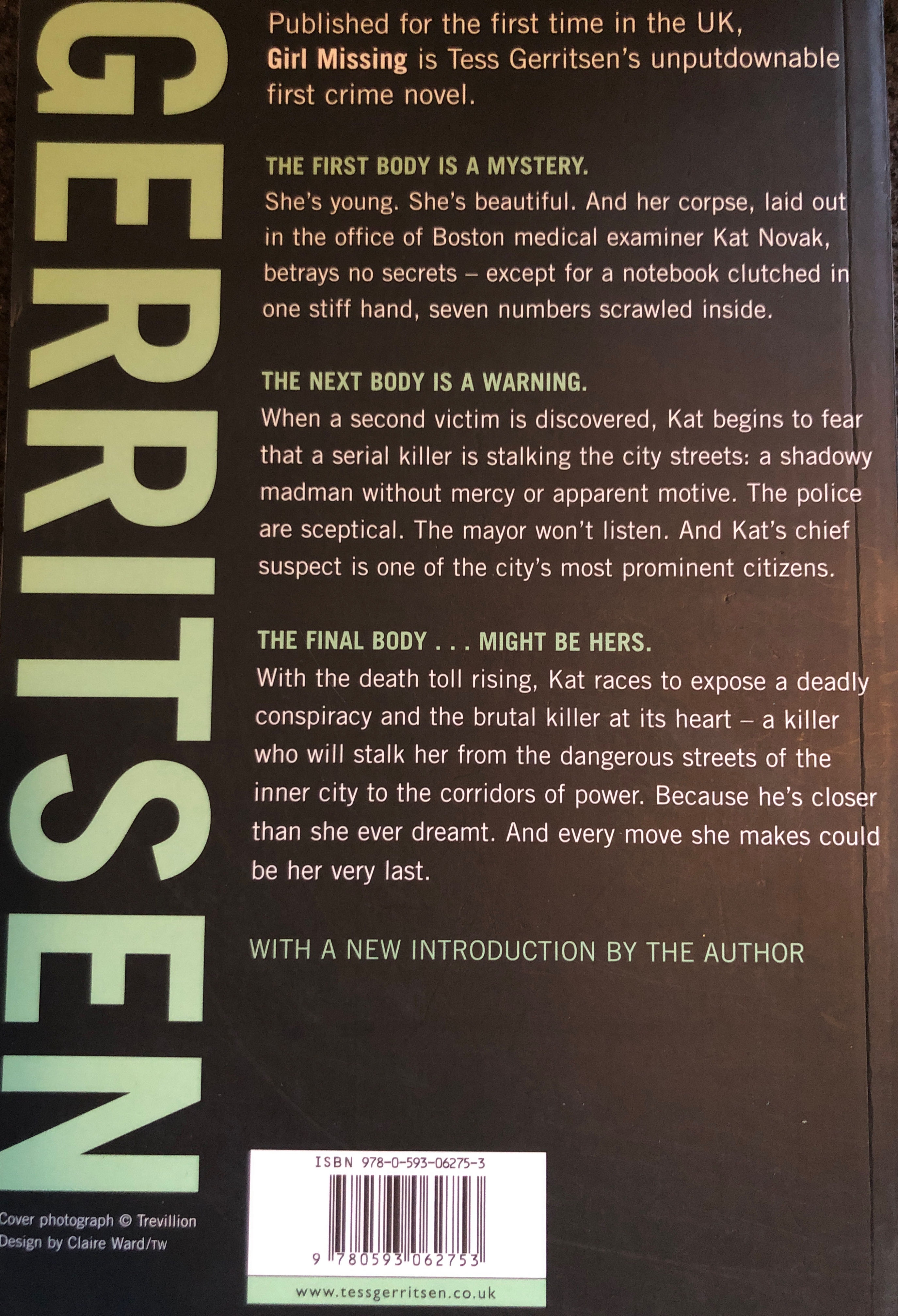 Girl Missing - Tess Gerritsen (Bantam Press - Trade Paperback) book collectible [Barcode 9780593062753] - Main Image 2