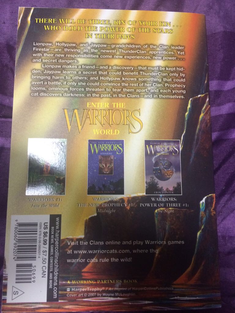 Dark River - Erin Hunter (HarperTrophy - Paperback) book collectible [Barcode 9780060892074] - Main Image 2