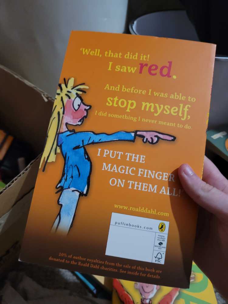 The Magic Finger - Roald Dahl (Puffin - Paperback) book collectible [Barcode 9780141349848] - Main Image 2