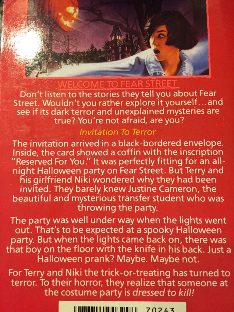 Fear Street: #8 Halloween Party - R. L. Stine (Simon Pulse - Paperback) book collectible [Barcode 9781416918110] - Main Image 2