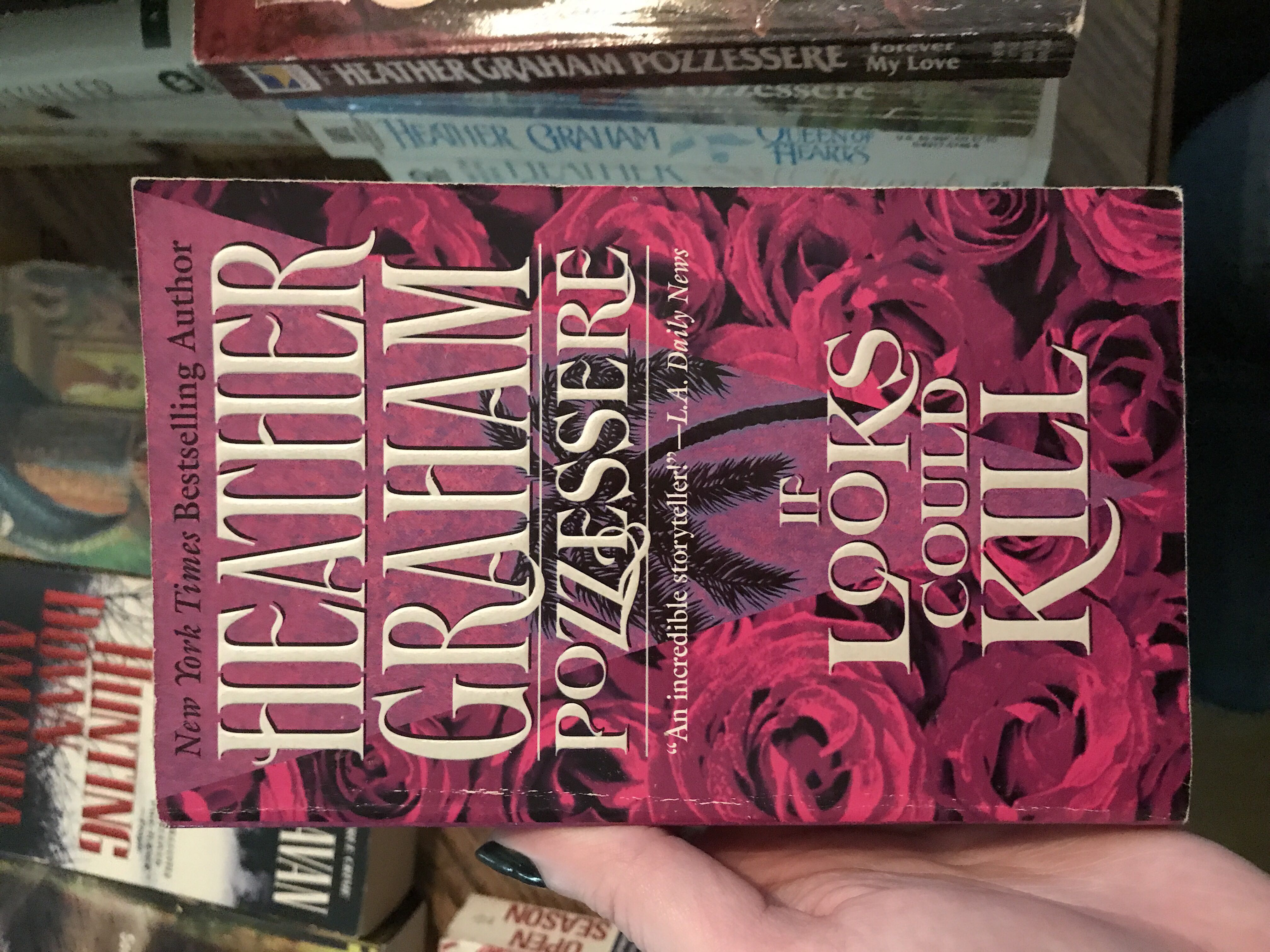 If Looks Could Kill - Heather Graham - Pozzessere (Mira Books - Paperback) book collectible [Barcode 9780778321323] - Main Image 2