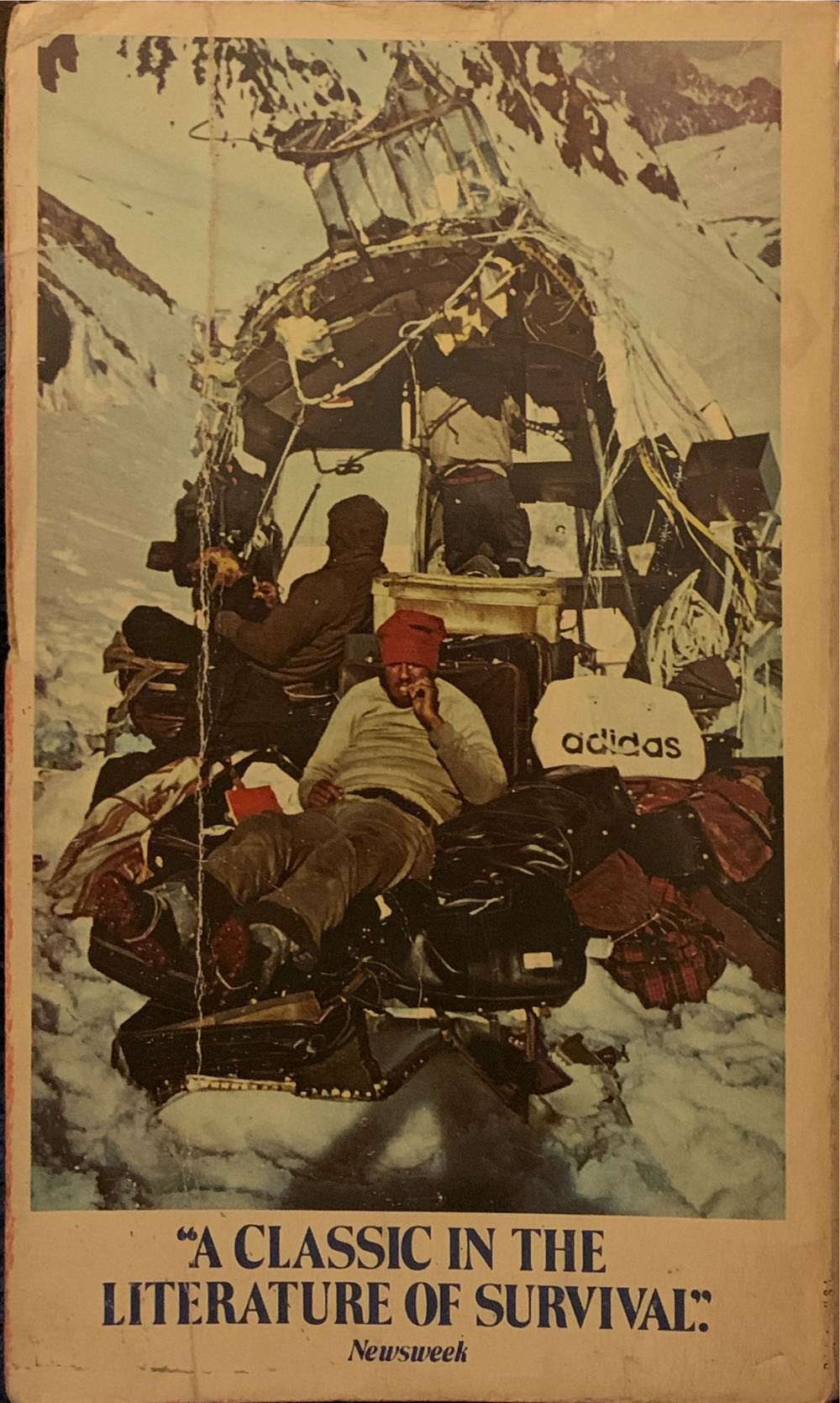 Alive: The Story Of The Andes Survivors - Piers Paul Read (Avon Books - Hardcover) book collectible - Main Image 2