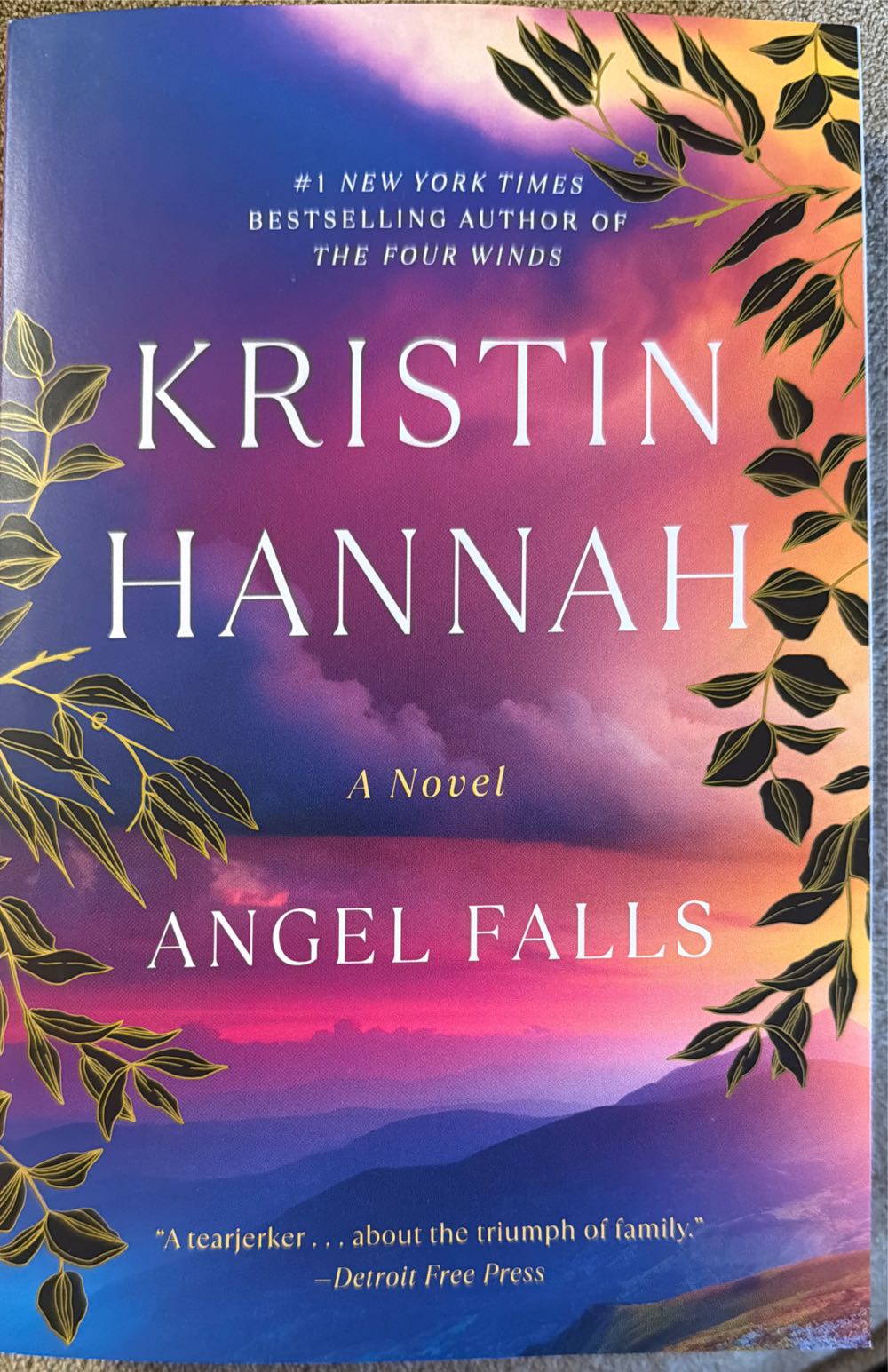 Angel Falls - Kristin Hannah (Ballantine Books - Trade Paperback) book collectible [Barcode 9780345484277] - Main Image 4