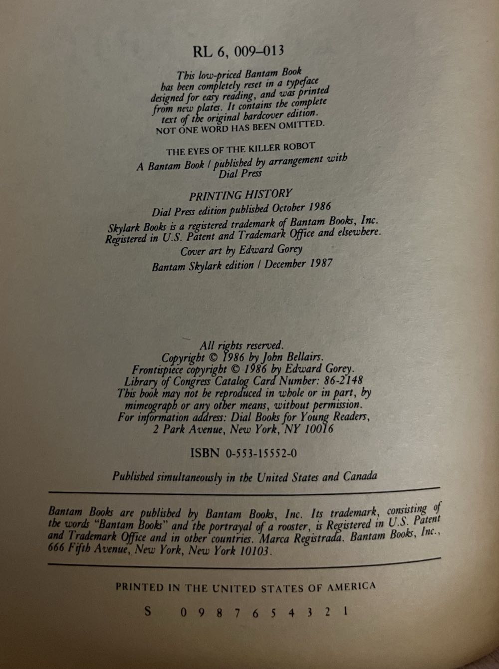 The Eyes of the Killer Robot - John Bellairs (Bantam Skylark - Paperback) book collectible [Barcode 0553155520] - Main Image 3