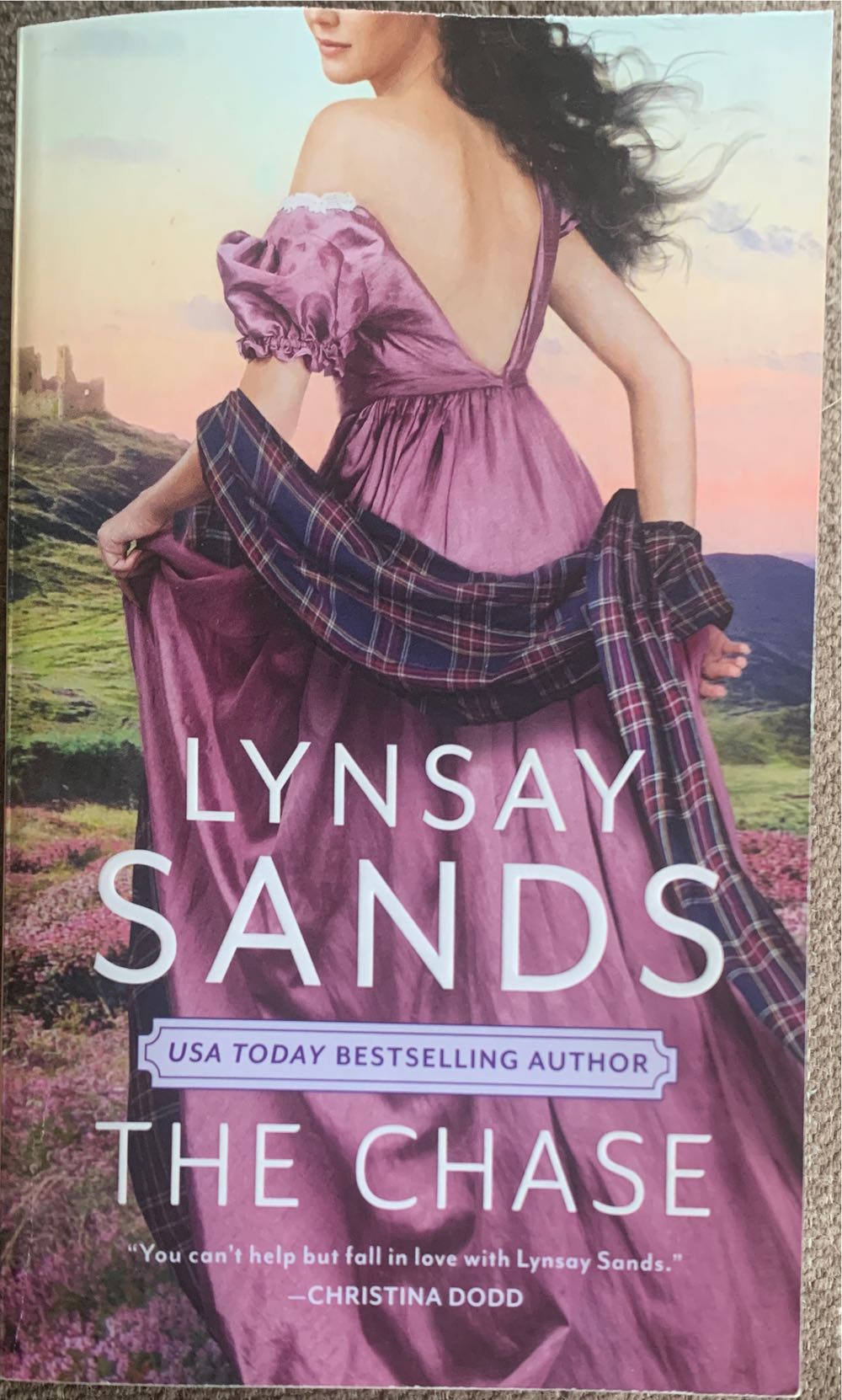 Deed3 The Chase - Lynsay Sands (Avon - Paperback) book collectible [Barcode 9780062019691] - Main Image 2