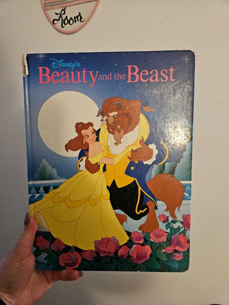 Disney - Beauty And The Beast - Creative Kids Publishing (TwinBooks - Hardcover) book collectible [Barcode 9780453030373] - Main Image 2