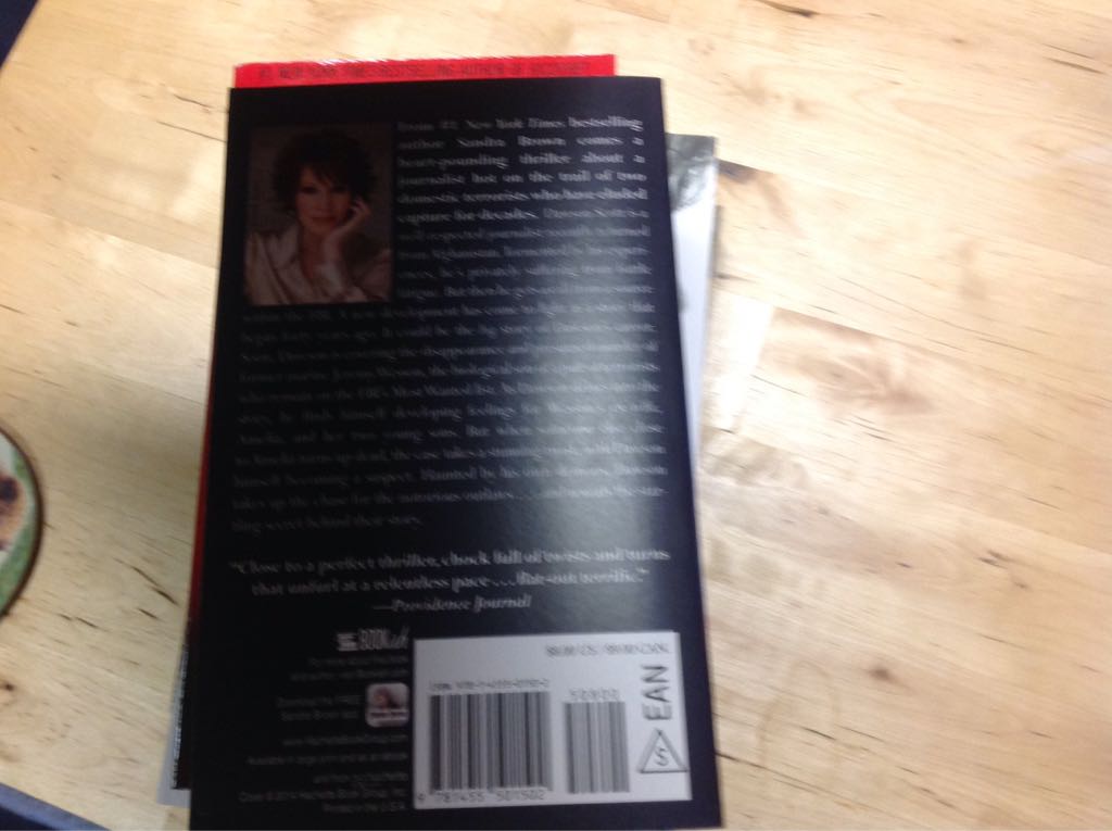 Deadline - Sandra Brown (Grand Central Publishing - Paperback) book collectible [Barcode 9781455501502] - Main Image 2