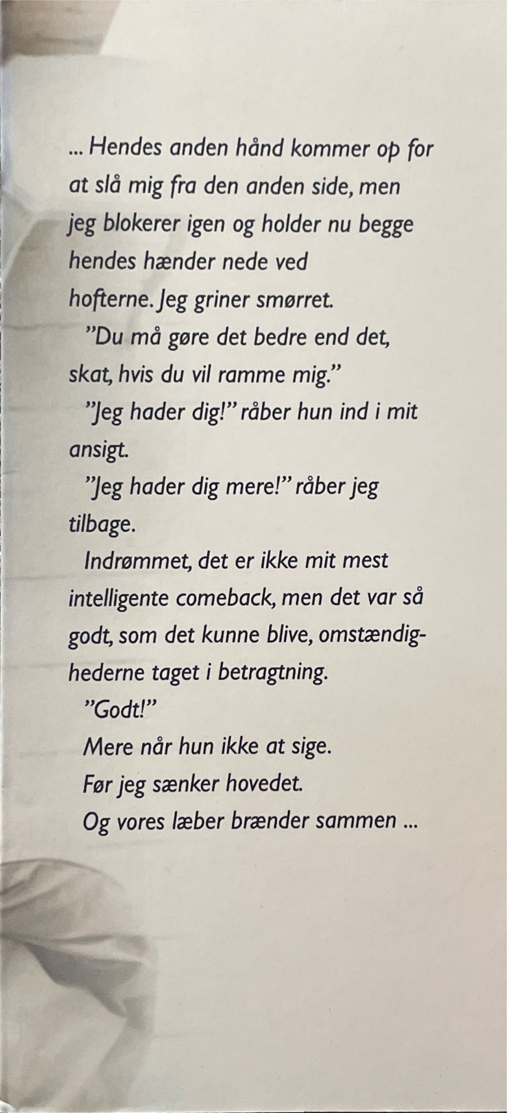 Tangled - Den du hader at elske - Chase, Emma (Turbine - Double-fan Adhesive) book collectible [Barcode 9788740609318] - Main Image 3