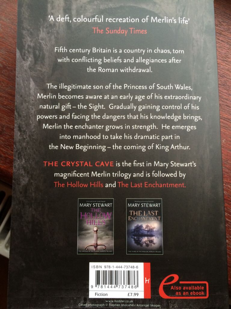 The Crystal Cave - Mary Stewart (Hodder & Stoughton - Paperback) book collectible [Barcode 9781444737486] - Main Image 2