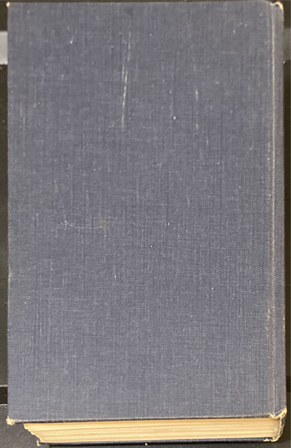 The Crystal Cave - Mary Stewart (William Morrow And Company, Inc. - Hardcover) book collectible - Main Image 2