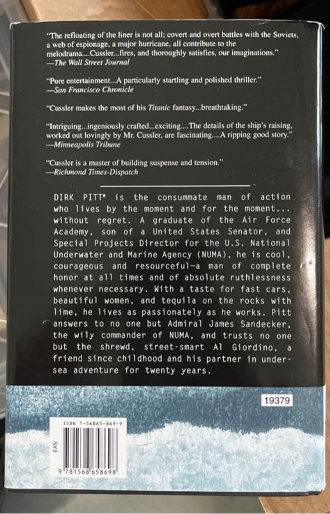Raise The Titanic - Clive Cussler (Viking Penguin Group - Hardcover) book collectible [Barcode 9781568658698] - Main Image 2