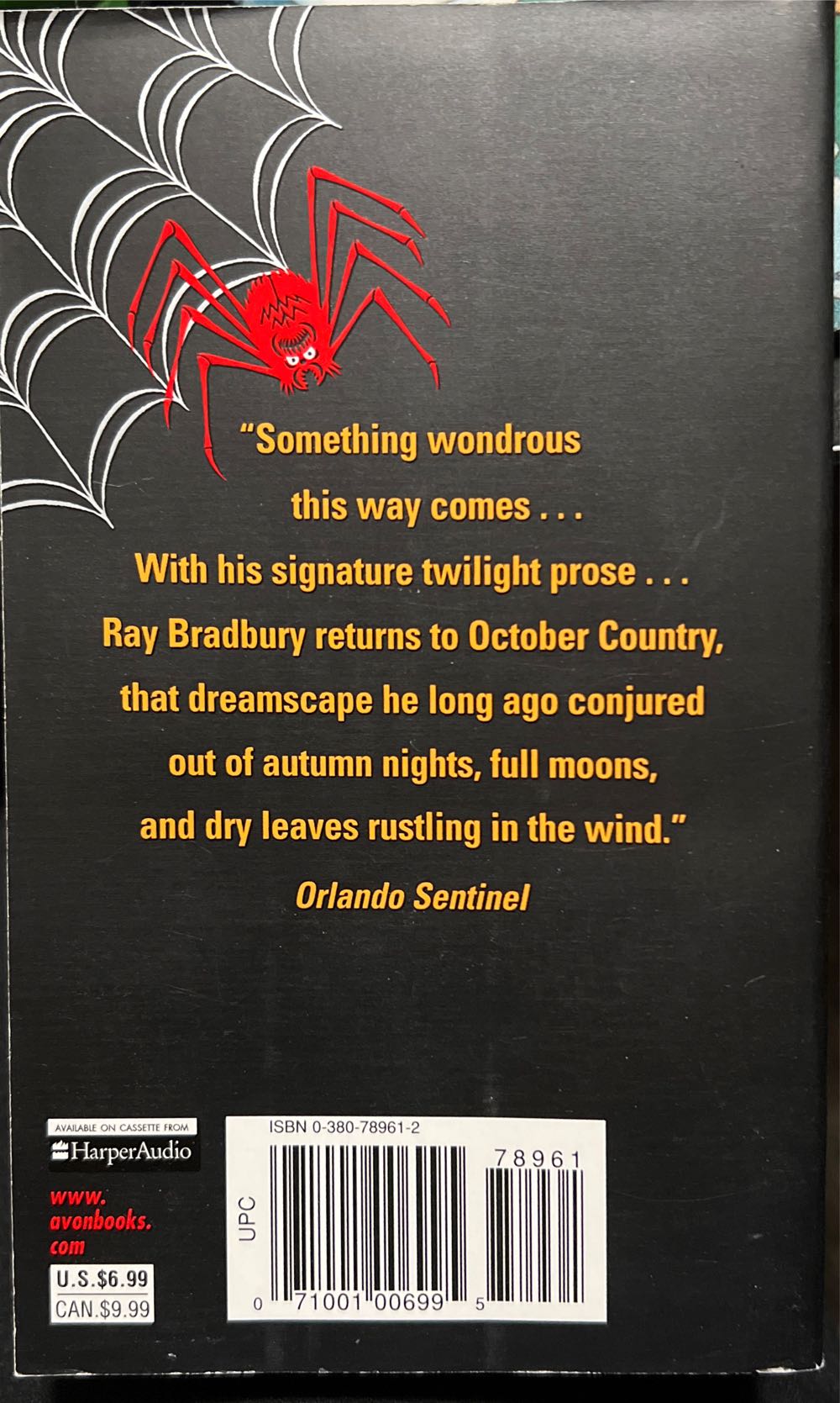 From the Dust Returned - Ray Bradbury (Avon Books - Paperback) book collectible [Barcode 9780380789610] - Main Image 2