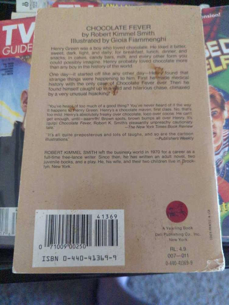 Chocolate Fever - Robert Kimmel Smith (Paperback) book collectible [Barcode 9780440213710] - Main Image 2