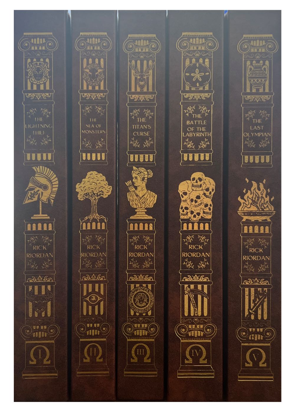 The Last Olympian - Rick Riordan (Disney-Hyperion - Hardcover) book collectible [Barcode 9781423101475] - Main Image 3