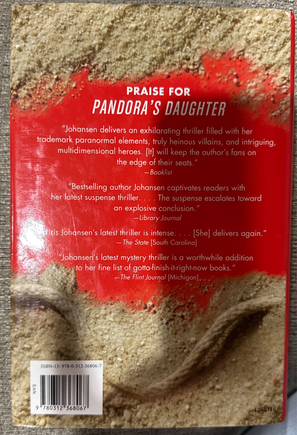 Eve Duncan #8: Quicksand - Iris Johansen (St. Martin’s Press - Hardcover) book collectible [Barcode 9780312368067] - Main Image 2