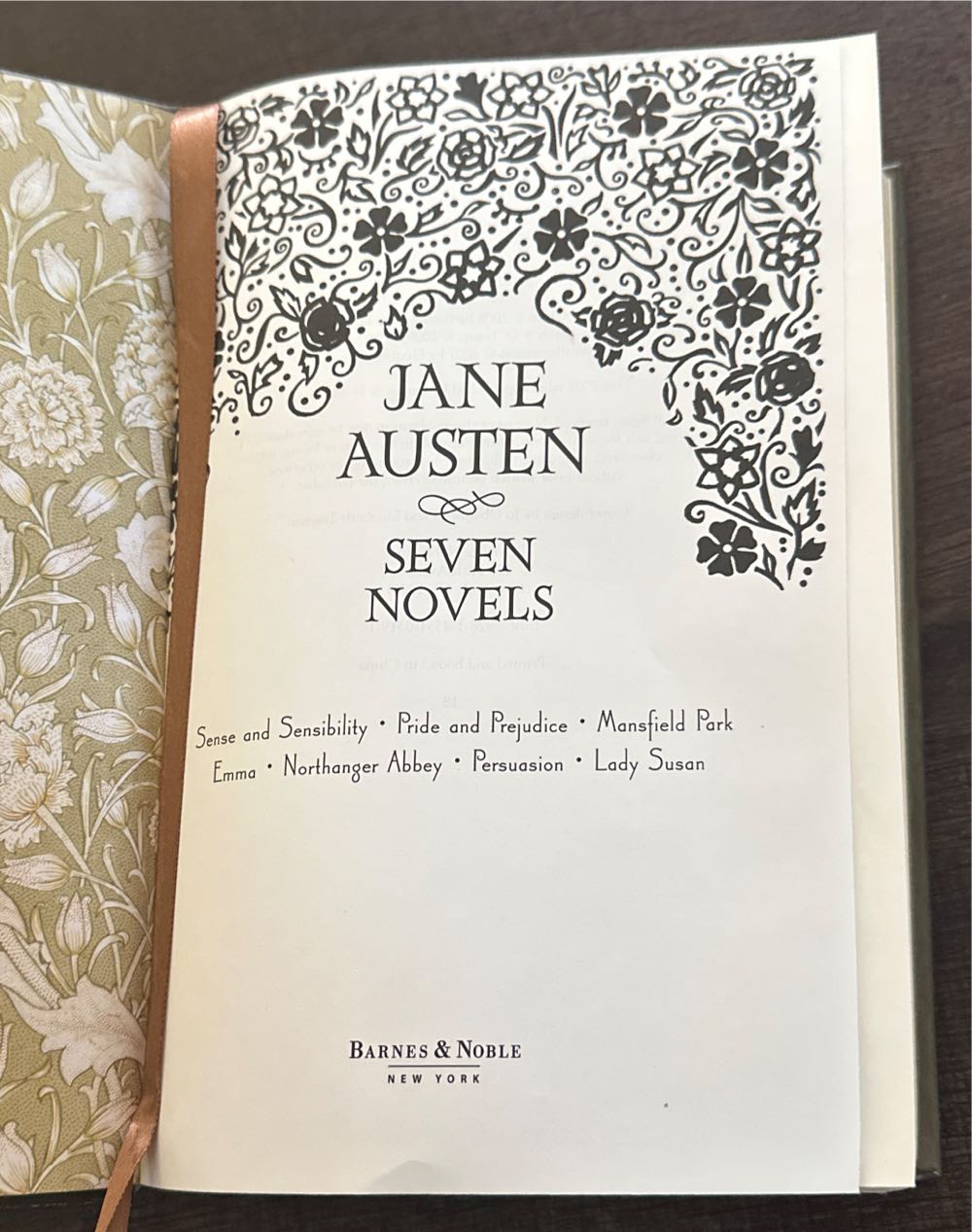 Jane Austen: Seven Novels - Jane Austen (Barnes and Noble - Hardcover) book collectible [Barcode 9781435103191] - Main Image 3
