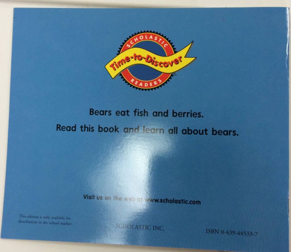 Bears - Melvin Berger (Scholastic Inc. - Paperback) book collectible [Barcode 9780439445337] - Main Image 2