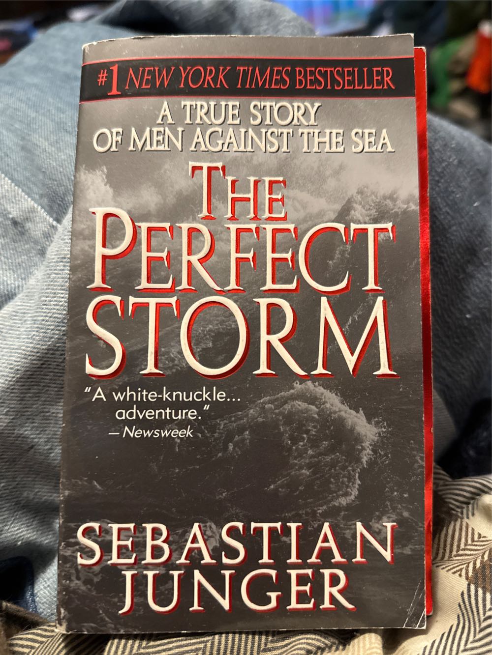 The Perfect Storm - Sebastian Junger (Harper Perennial - Paperback) book collectible [Barcode 9780061013515] - Main Image 3