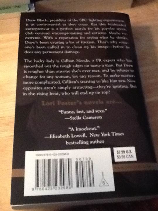 Back In Black - Lori Foster (Berkley - Paperback) book collectible [Barcode 9780425232989] - Main Image 2