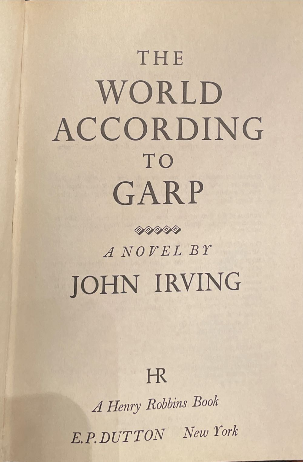 The World According To Garp - John Irving (A Henry Robbins Book - Hardcover) book collectible - Main Image 2