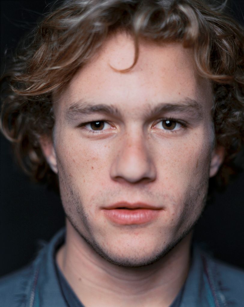 Heath Ledger - 2008 book collectible - Main Image 2