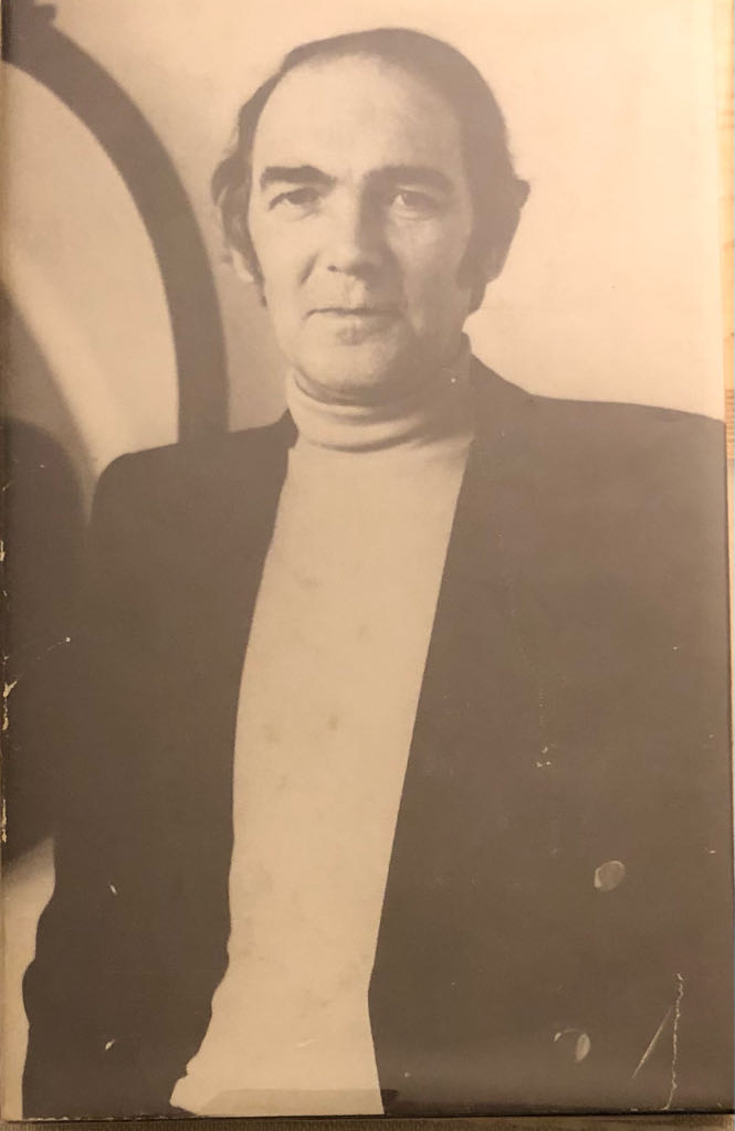 Icebreaker - John Gardner (Jonathan Cape, Ltd. - Hardcover) book collectible [Barcode 9780224029490] - Main Image 2