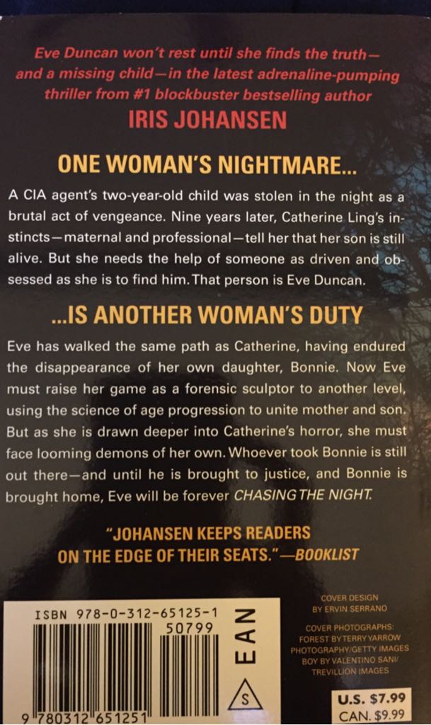 Chasing The Night - Iris Johansen (St. Martin’s Paperbacks - Paperback) book collectible [Barcode 9780312651251] - Main Image 2