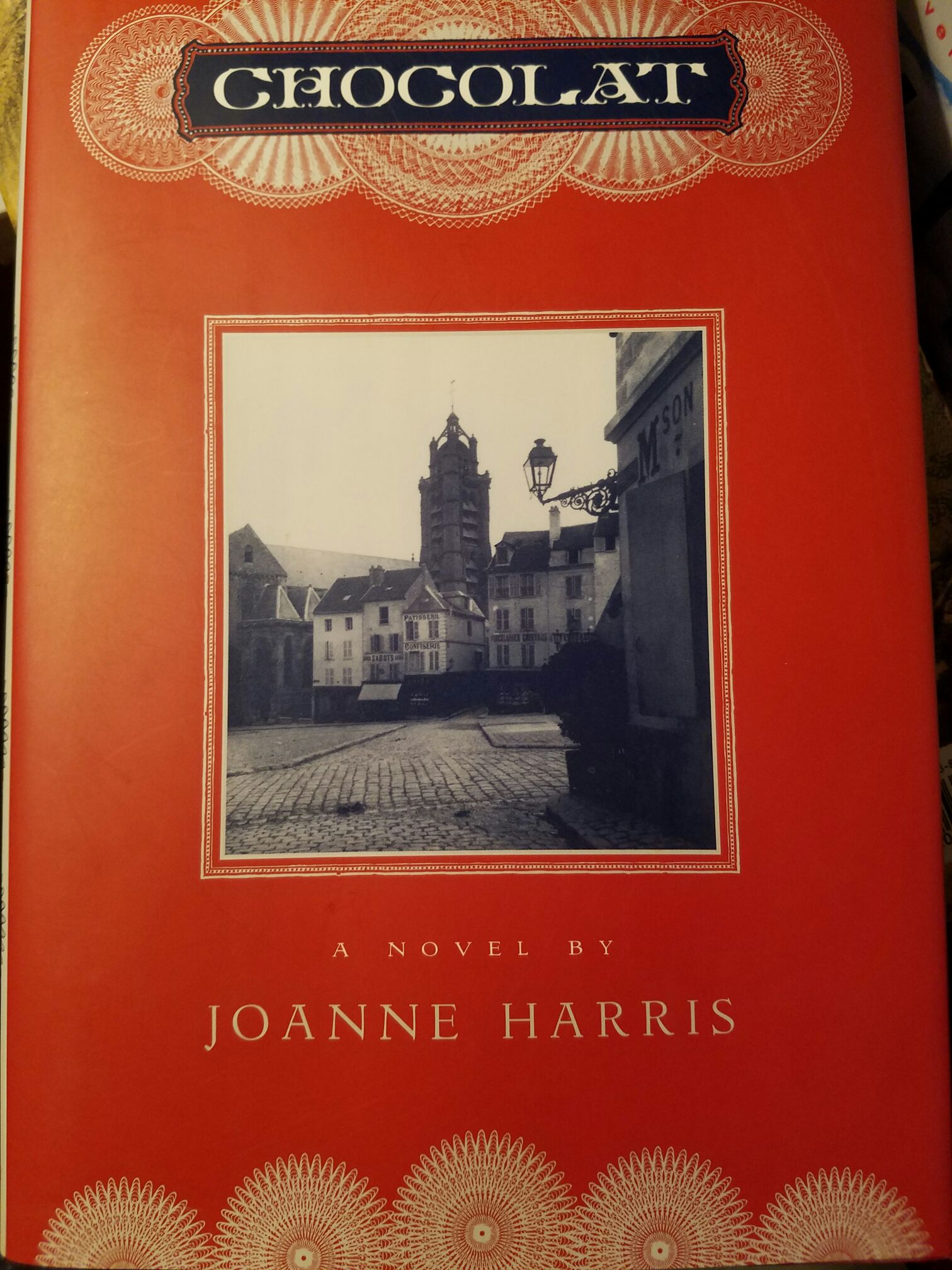 Chocolat - Joanne Harris (Penguin Books - Hardcover) book collectible [Barcode 9780385257435] - Main Image 1