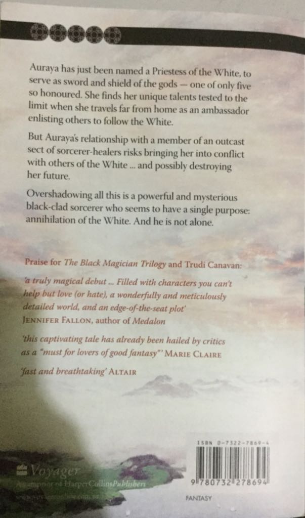 Priestess of the White - Trudi Canavan (Voyager - Paperback) book collectible [Barcode 9780732278694] - Main Image 2