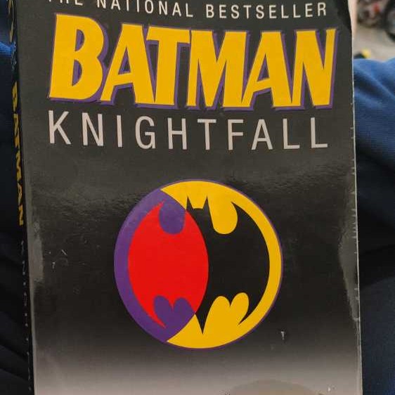 Batman: Knightfall - Dennis O’Neil book collectible [Barcode 9780760754382] - Main Image 2