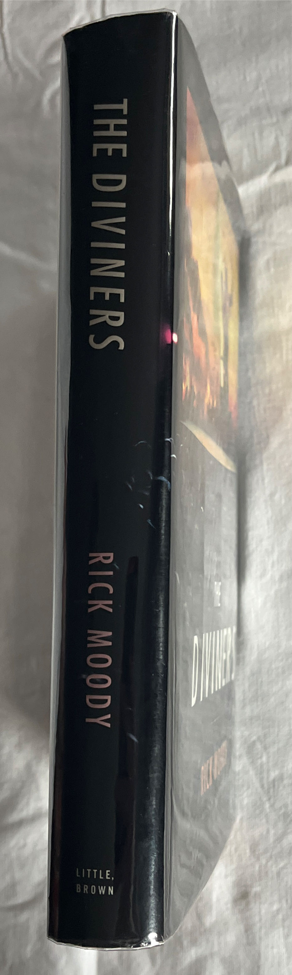 The Diviners - Libba Bray (Little, Brown - Trade Paperback) book collectible [Barcode 9780316085397] - Main Image 3